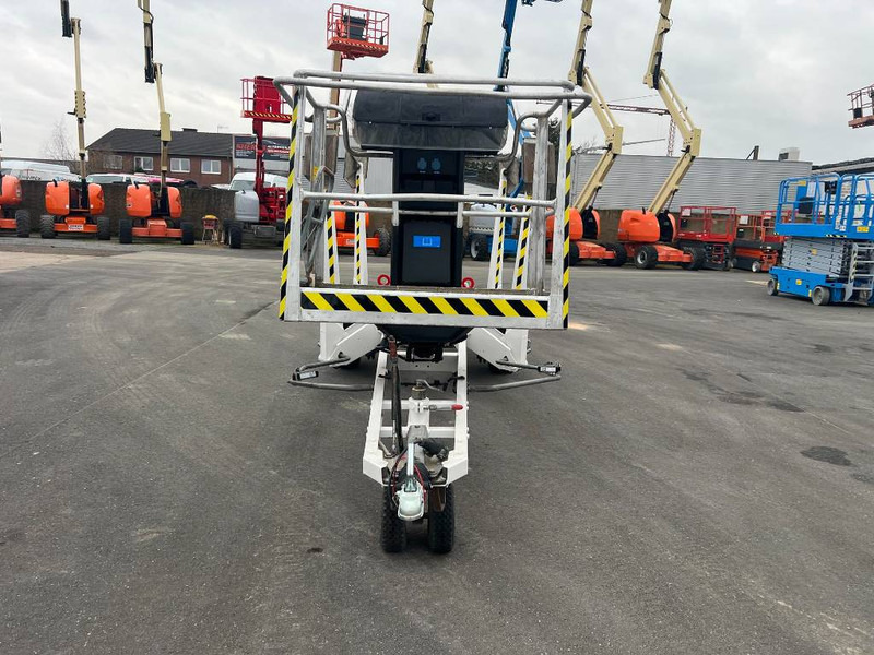 Dinolift 135T elektro 13m (1801) - Trailer mounted boom lift: picture 4 Dinolift 135T elektro 13m (1801) - Trailer mounted boom lift: picture 4