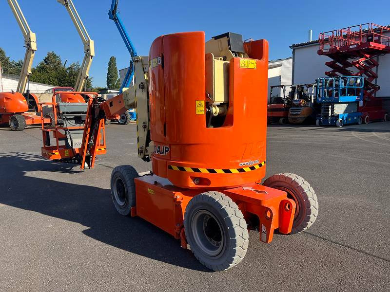 JLG E300 AJP elektro 11m (1791) - Articulated boom: picture 4 JLG E300 AJP elektro 11m (1791) - Articulated boom: picture 4