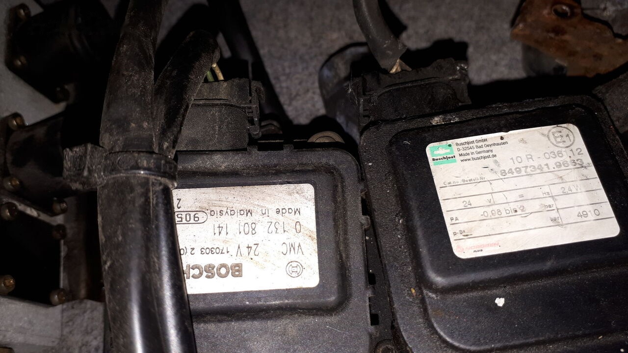 Bosch 0132801141 MAN CITY - Hydraulic valve for Bus: picture 1 Bosch 0132801141 MAN CITY - Hydraulic valve for Bus: picture 1