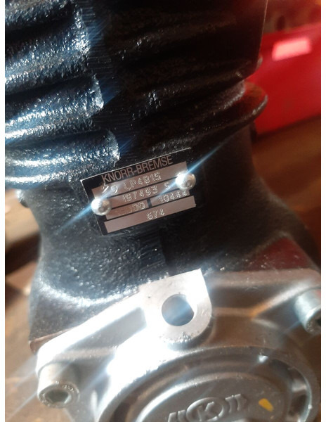 KNORR-BREMSE LP 4815 - Engine and parts: picture 5 KNORR-BREMSE LP 4815 - Engine and parts: picture 5