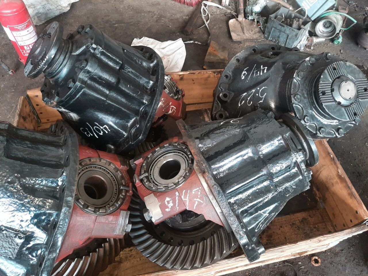Mercedes-Benz HY-135003. S91\PP. R9S-3.91 . P -1379/ 1346 \3.31 DAF MAN -281 Setra DAF - Differential gear for Bus: picture 1 Mercedes-Benz HY-135003. S91\PP. R9S-3.91 . P -1379/ 1346 \3.31 DAF MAN -281 Setra DAF - Differential gear for Bus: picture 1