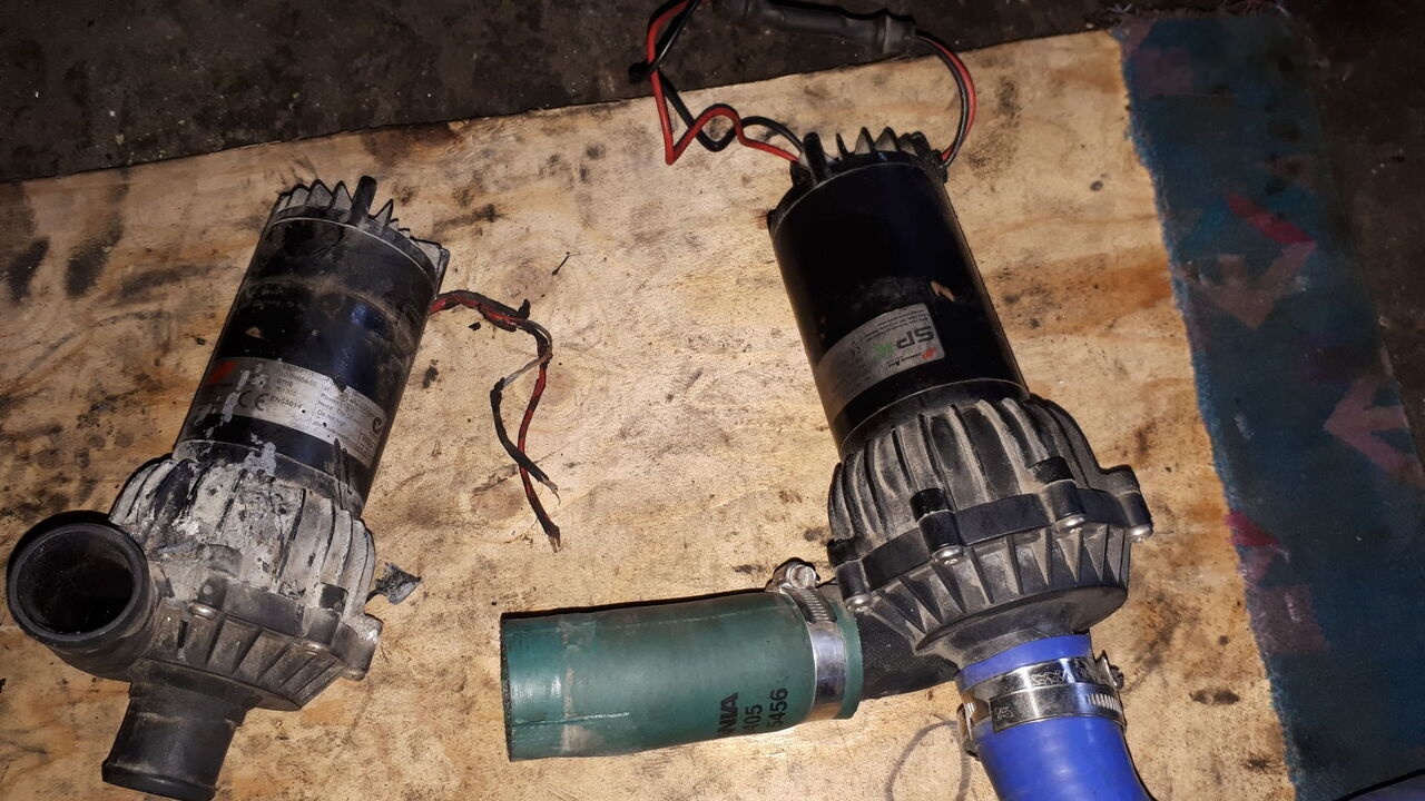 Scania Sphero U4856 Scania Omni Link - Coolant pump for Bus: picture 4 Scania Sphero U4856 Scania Omni Link - Coolant pump for Bus: picture 4
