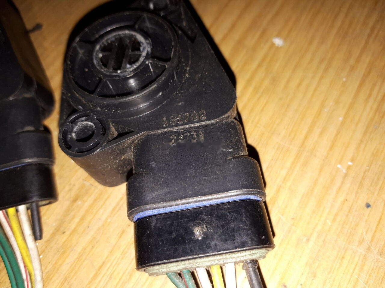 Volvo Zhgut provodov .Servogaz VDO - 408.401.3\ 445.804/5/020. 445.804. Scania Volvo B12. Scania .Mercedes - Cables/ Wire harness for Bus: picture 5 Volvo Zhgut provodov .Servogaz VDO - 408.401.3\ 445.804/5/020. 445.804. Scania Volvo B12. Scania .Mercedes - Cables/ Wire harness for Bus: picture 5