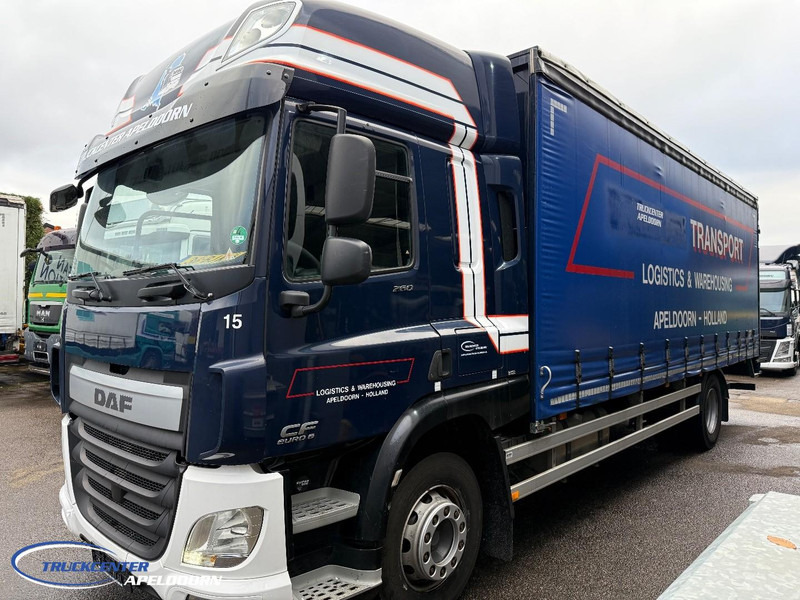 DAF CF 260 FA Slaapcabine, Euro 6, Schuifdak - Curtain side truck: picture 2 DAF CF 260 FA Slaapcabine, Euro 6, Schuifdak - Curtain side truck: picture 2