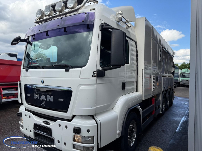 MAN TGS 35.480 RSP Saugbagger, 8x4, Euro 5, Remote driving, Handgeschakeld - Vacuum truck: picture 3 MAN TGS 35.480 RSP Saugbagger, 8x4, Euro 5, Remote driving, Handgeschakeld - Vacuum truck: picture 3