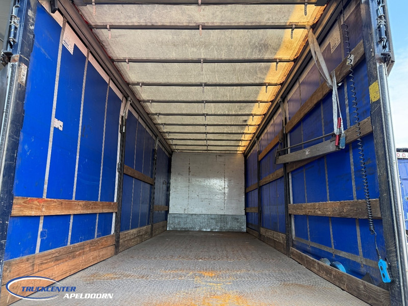 Scania P250 Euro 6, Sliding roof, 2000 kg lift - Curtain side truck: picture 5 Scania P250 Euro 6, Sliding roof, 2000 kg lift - Curtain side truck: picture 5