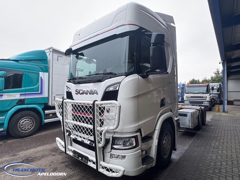 Scania R580 V8 NGS 6x2, Retarder, Standclima, Bullbar - Cab chassis truck: picture 4 Scania R580 V8 NGS 6x2, Retarder, Standclima, Bullbar - Cab chassis truck: picture 4
