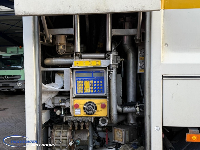 Tanker truck Volvo FH 480 18000 Liter ADR, 4 Compartimenten, Stuuras: picture 10 Tanker truck Volvo FH 480 18000 Liter ADR, 4 Compartimenten, Stuuras: picture 10