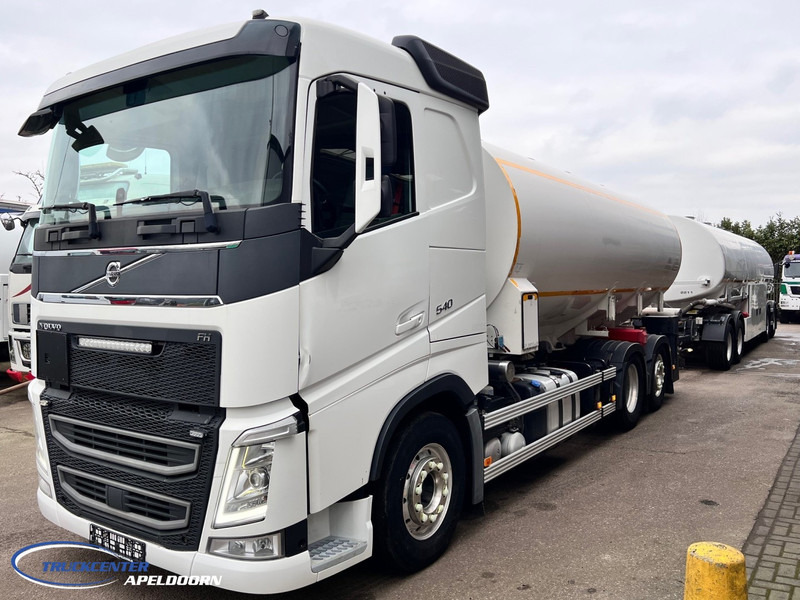 Volvo FH 540 61200 Liter ADR! - Tanker truck: picture 2 Volvo FH 540 61200 Liter ADR! - Tanker truck: picture 2
