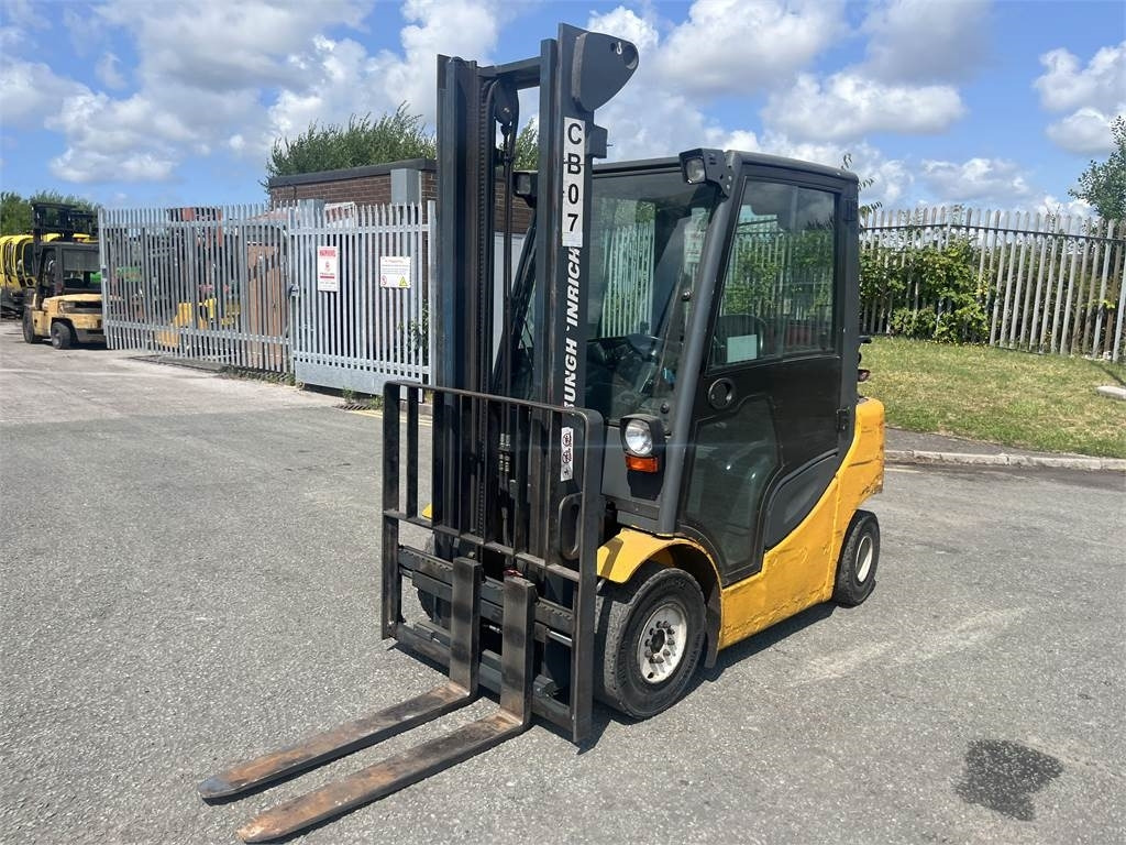 Jungheinrich TFG425S - LPG forklift: picture 2 Jungheinrich TFG425S - LPG forklift: picture 2