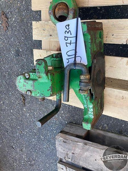 John Deere Trekhaakframe / Trekhaak - Attachment for Agricultural machinery: picture 5 John Deere Trekhaakframe / Trekhaak - Attachment for Agricultural machinery: picture 5