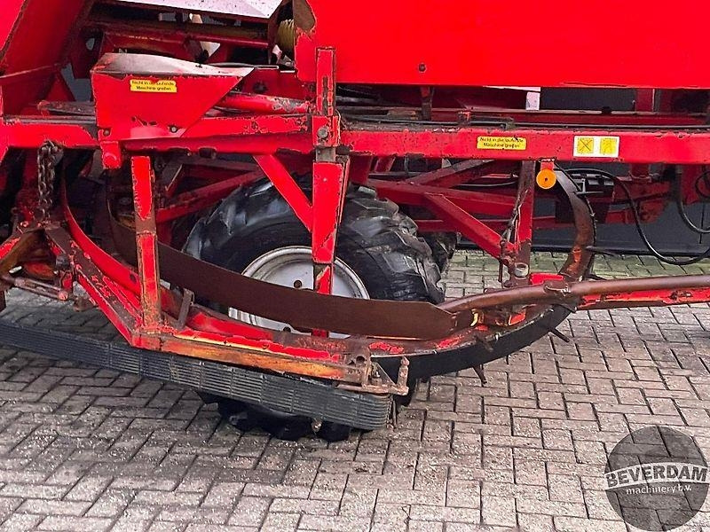 Potato harvester BvL Klembandrooier: picture 8 Potato harvester BvL Klembandrooier: picture 8