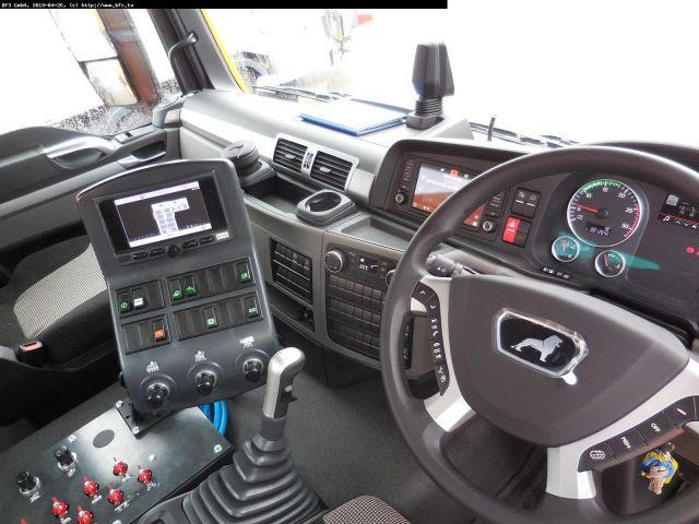 MAN TGS 18.420 4X2 BL Bucher OF 8000 TWIN beidseitig - Road sweeper: picture 4 MAN TGS 18.420 4X2 BL Bucher OF 8000 TWIN beidseitig - Road sweeper: picture 4