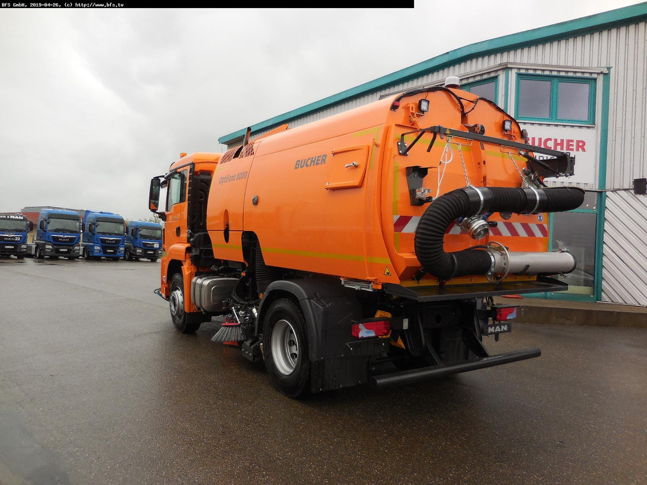 MAN TGS 18.420 4X2 BL Bucher OF 8000 TWIN beidseitig - Road sweeper: picture 3 MAN TGS 18.420 4X2 BL Bucher OF 8000 TWIN beidseitig - Road sweeper: picture 3