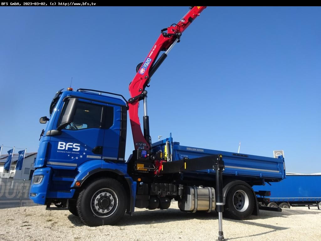 MAN TGS (TG3) 18.470 4x4H BL CH TG3 Hydrodrive, HMF, MAN TGS (TG3) 18.470 4x4H BL CH TG3 Hydrodrive, HMF, - Tipper: picture 1 MAN TGS (TG3) 18.470 4x4H BL CH TG3 Hydrodrive, HMF, MAN TGS (TG3) 18.470 4x4H BL CH TG3 Hydrodrive, HMF, - Tipper: picture 1