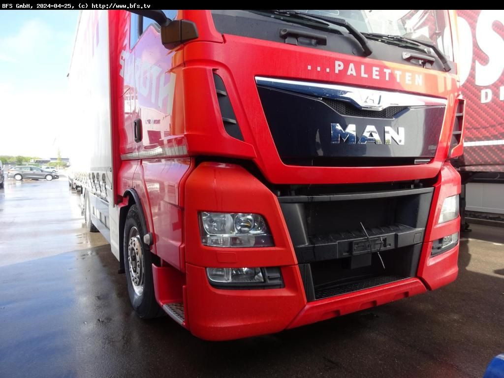 MAN TGX 26.440 6x2-2 LL lenk lift Achse Hub-Dach - Curtain side truck: picture 3 MAN TGX 26.440 6x2-2 LL lenk lift Achse Hub-Dach - Curtain side truck: picture 3