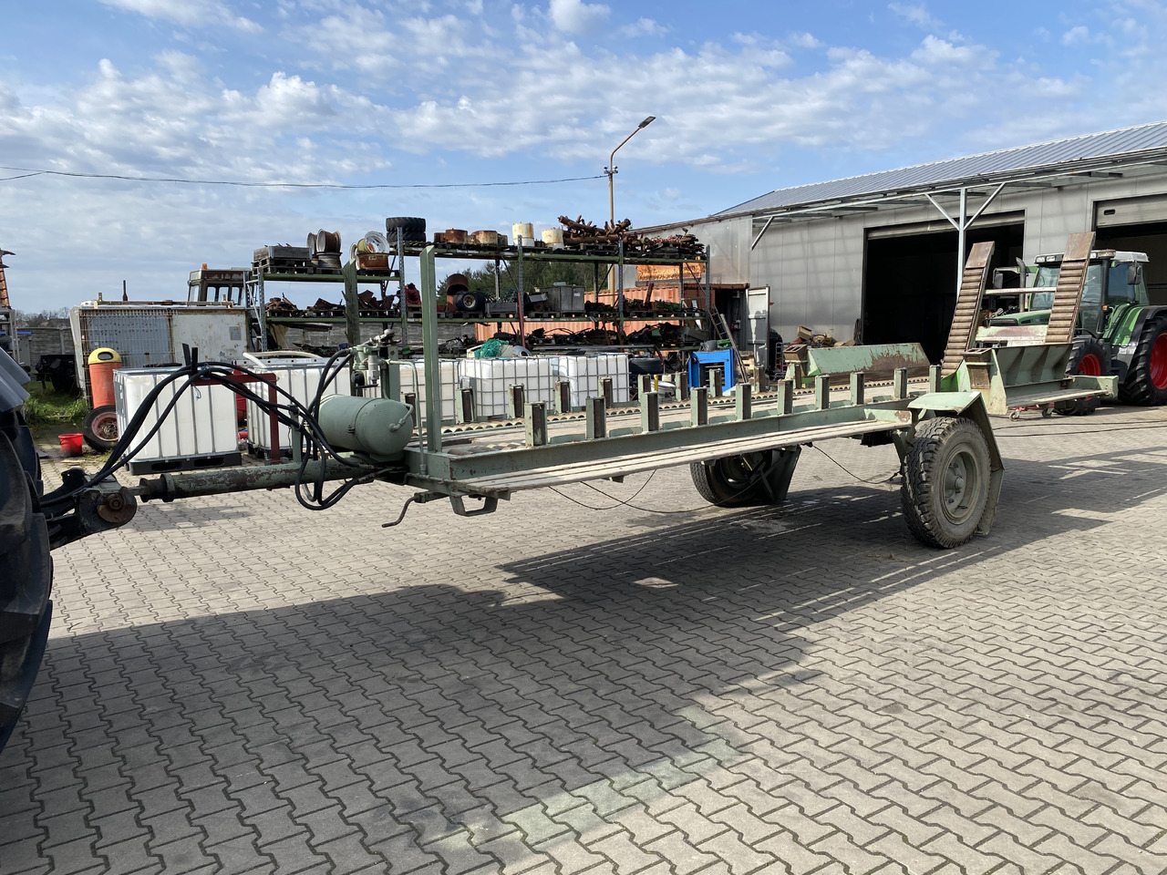 FORTSCHRITT HTS 30.04/1 Przyczepa do skrzyniopalet samowyladowcza - Farm trailer: picture 1 FORTSCHRITT HTS 30.04/1 Przyczepa do skrzyniopalet samowyladowcza - Farm trailer: picture 1