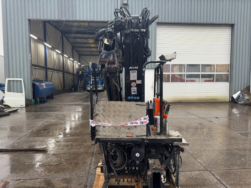 Atlas 240.2E-A3 + REMOTE CONTROL + 5E & 6E FUNCTIE 240.2E-A3 - Boom: picture 3 Atlas 240.2E-A3 + REMOTE CONTROL + 5E & 6E FUNCTIE 240.2E-A3 - Boom: picture 3