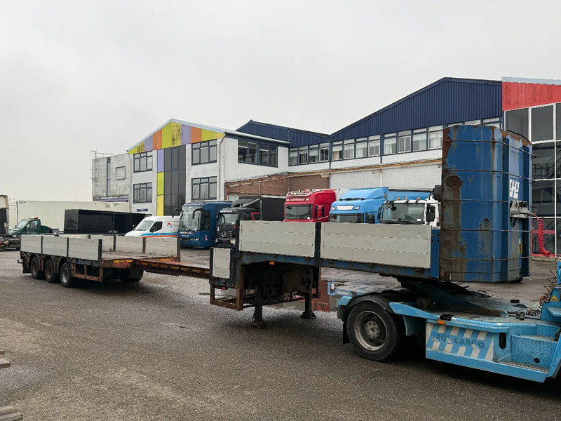 B-XL 3 AXLE - EXTENDABLE 4,85 METER - LAST AXLE STEERING - SAF - Low loader semi-trailer: picture 2 B-XL 3 AXLE - EXTENDABLE 4,85 METER - LAST AXLE STEERING - SAF - Low loader semi-trailer: picture 2