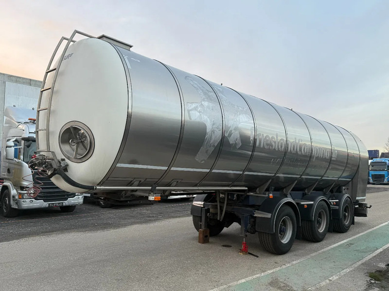 Burg + RMO MILK 35.300 LITER / RVS TANK (STAINLESS STEEL) - Tanker semi-trailer: picture 1 Burg + RMO MILK 35.300 LITER / RVS TANK (STAINLESS STEEL) - Tanker semi-trailer: picture 1