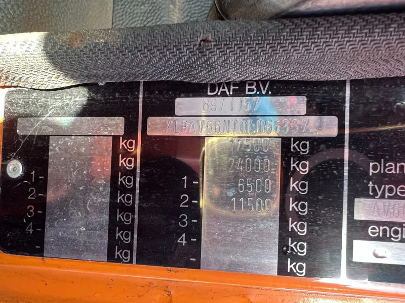 Hook lift truck DAF 1900 TURBO 4X4 HOOKLIFT: picture 8