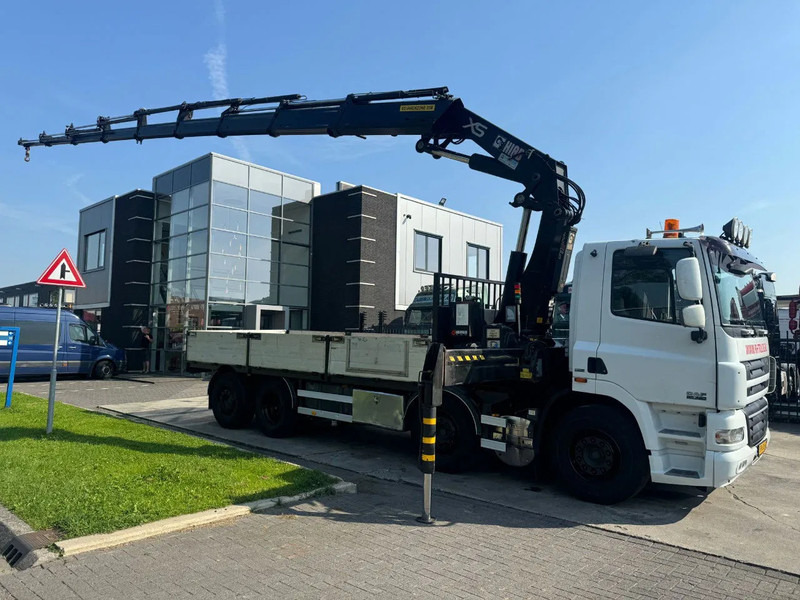 DAF CF 85.360 8x2 + HIAB 422E8 REMOTE CONTROLE - Crane truck: picture 2 DAF CF 85.360 8x2 + HIAB 422E8 REMOTE CONTROLE - Crane truck: picture 2
