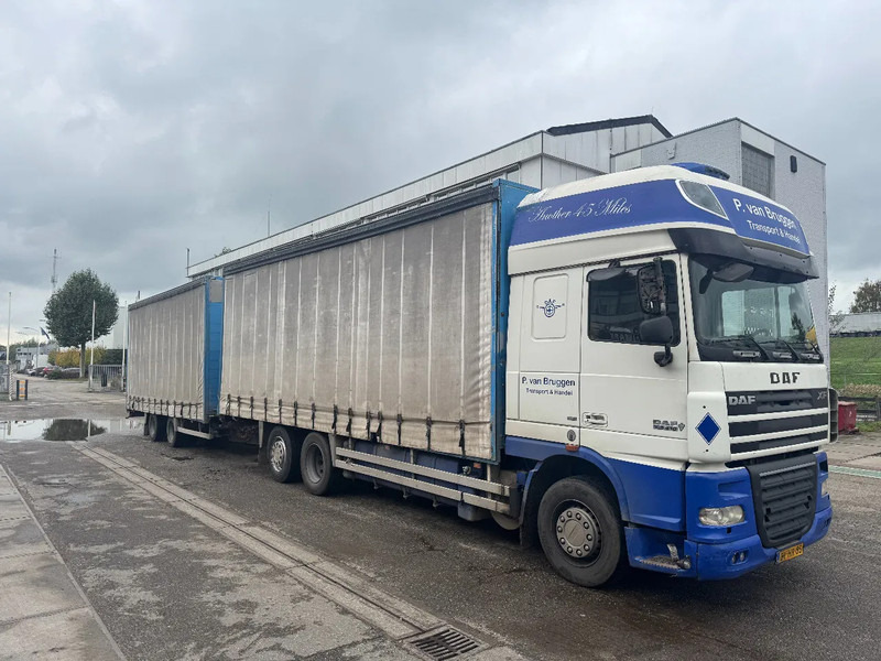 DAF XF 105.410 6X2 EURO 5 + GROENEWEGEN HANGER - Curtain side truck: picture 2 DAF XF 105.410 6X2 EURO 5 + GROENEWEGEN HANGER - Curtain side truck: picture 2