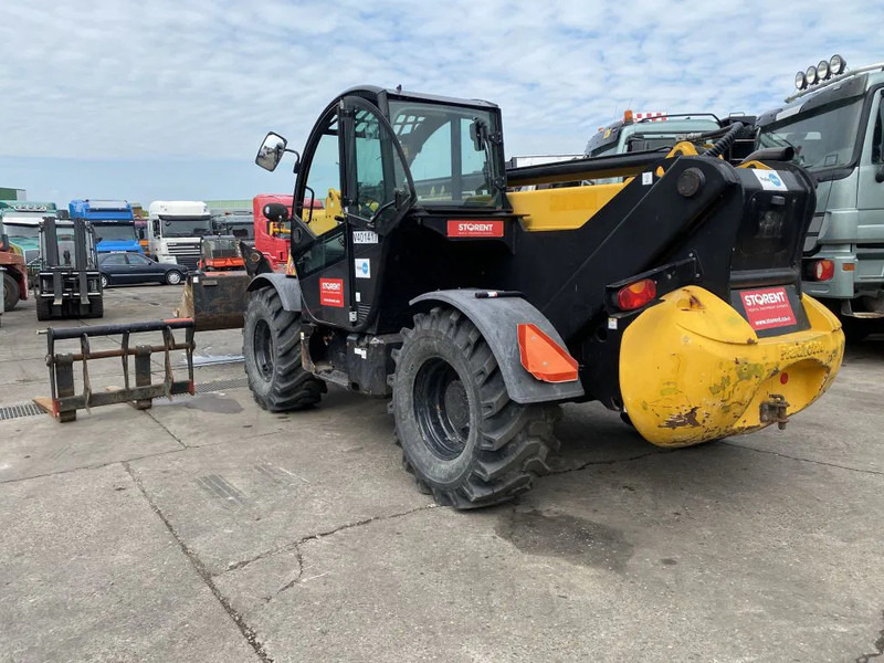 Telescopic handler Haulotte HTL 4017 - 4X4X4 - 5.617 HOURS - 17 METER - 4.000 KG: picture 9 Telescopic handler Haulotte HTL 4017 - 4X4X4 - 5.617 HOURS - 17 METER - 4.000 KG: picture 9