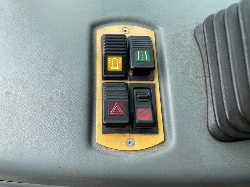 Telescopic handler Haulotte HTL 4017 - 4X4X4 - 5.617 HOURS - 17 METER - 4.000 KG: picture 17 Telescopic handler Haulotte HTL 4017 - 4X4X4 - 5.617 HOURS - 17 METER - 4.000 KG: picture 17