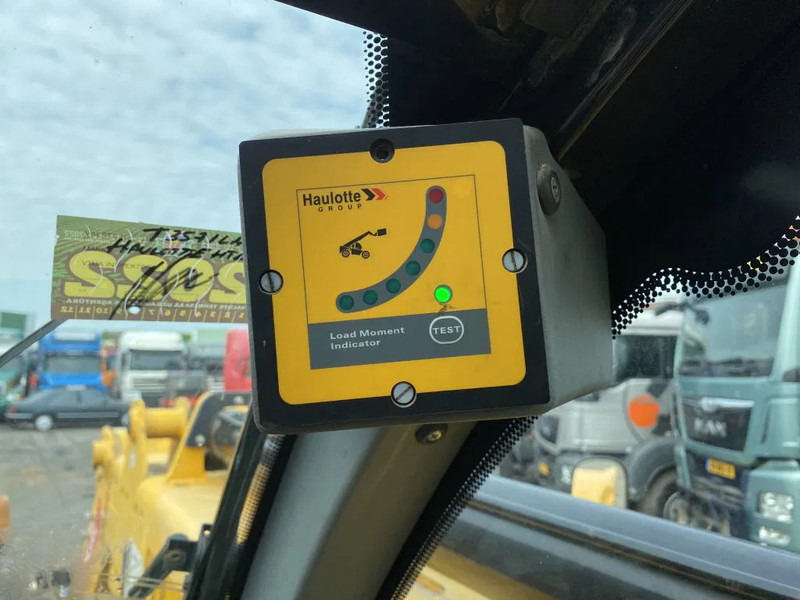 Telescopic handler Haulotte HTL 4017 - 4X4X4 - 5.617 HOURS - 17 METER - 4.000 KG: picture 16 Telescopic handler Haulotte HTL 4017 - 4X4X4 - 5.617 HOURS - 17 METER - 4.000 KG: picture 16