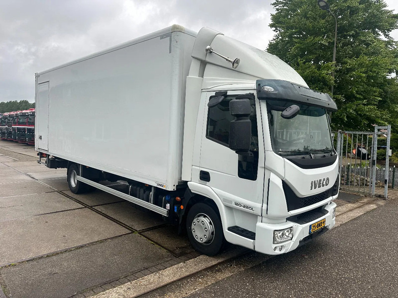 Iveco ML 120 -220 L, DHOLLANDIA LIFT, BOX 726X250X240 CM, APK 07-11-2025 - Box truck: picture 3 Iveco ML 120 -220 L, DHOLLANDIA LIFT, BOX 726X250X240 CM, APK 07-11-2025 - Box truck: picture 3