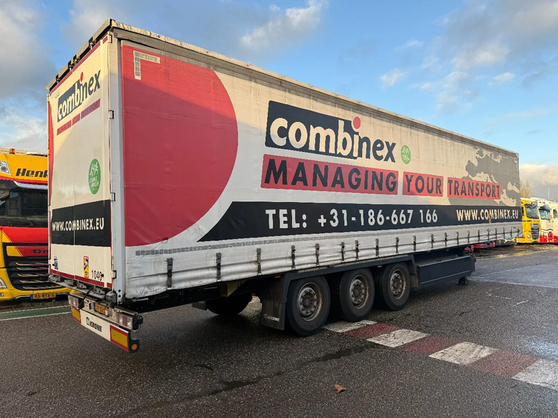 Curtainsider semi-trailer Krone SD - 3 AXLE - DISC BRAKES + SLIDING ROOF: picture 6 Curtainsider semi-trailer Krone SD - 3 AXLE - DISC BRAKES + SLIDING ROOF: picture 6