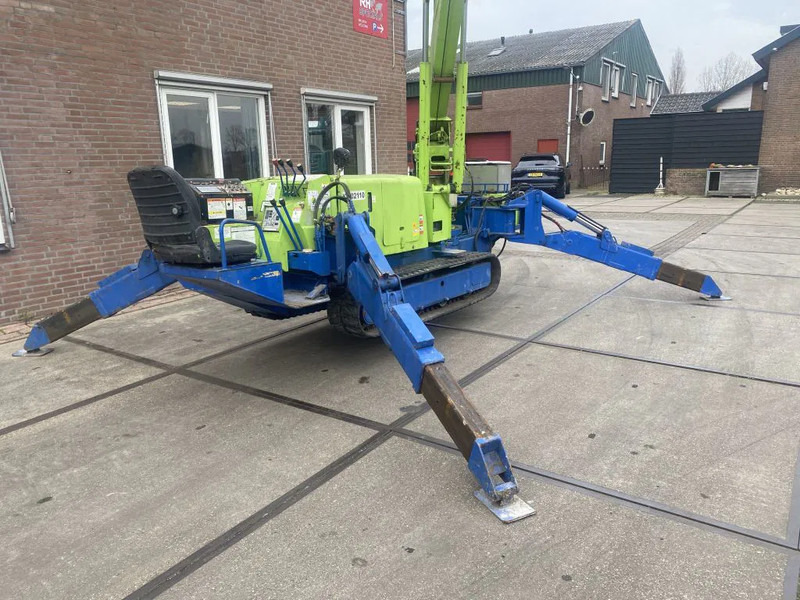 Crawler crane Maeda MC-305C: picture 14