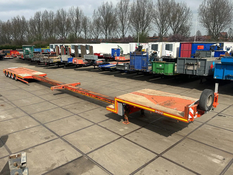 Nooteboom MCO-58-04V 4 AXLE FORCED STEERING AN DOUBLE EXTENDABLE TILL 26,53 METER - Low loader semi-trailer: picture 1 Nooteboom MCO-58-04V 4 AXLE FORCED STEERING AN DOUBLE EXTENDABLE TILL 26,53 METER - Low loader semi-trailer: picture 1