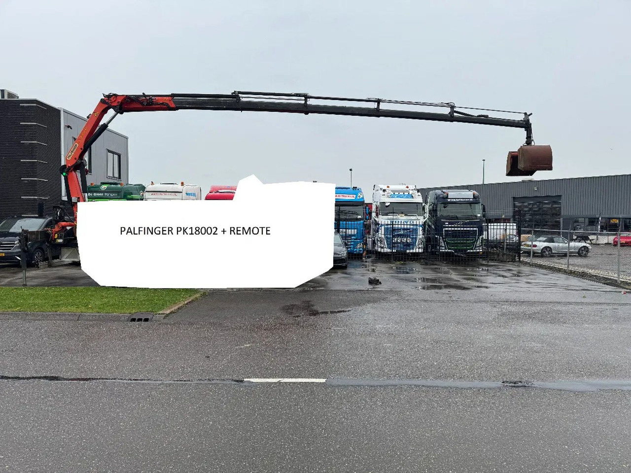 Palfinger PK 18002 + REMOTE + GRAPPLE + 5 HYDRAULIC EXTENT - Truck mounted crane: picture 1 Palfinger PK 18002 + REMOTE + GRAPPLE + 5 HYDRAULIC EXTENT - Truck mounted crane: picture 1