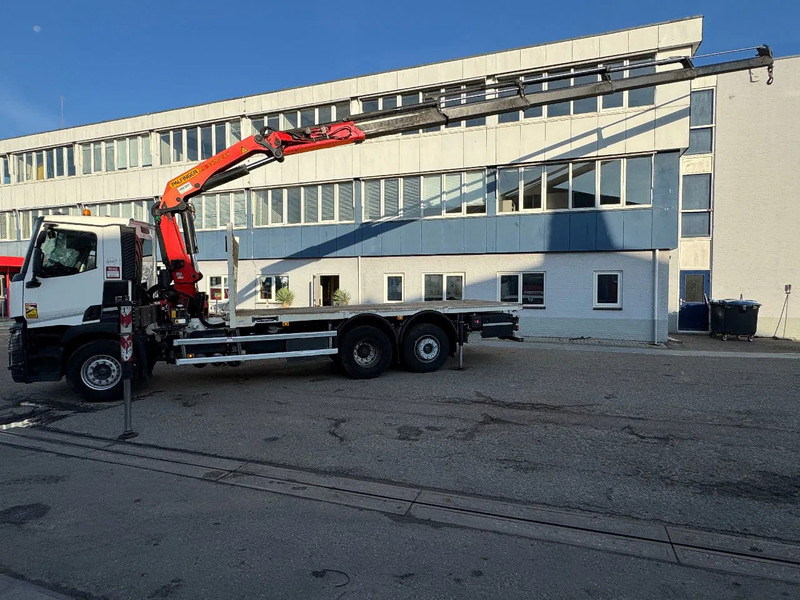 Renault C460 6X2 EURO 6 PALFINGER PK33002 + REMOTE CONTROL ENIGINE RUNNING - Crane truck: picture 3 Renault C460 6X2 EURO 6 PALFINGER PK33002 + REMOTE CONTROL ENIGINE RUNNING - Crane truck: picture 3
