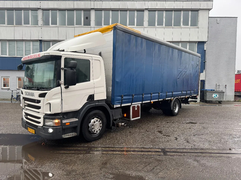 Scania P230 4X2 MANUAL + ZEPRO 2500 KG LIFT + REMOTE CONTROL - Curtain side truck: picture 1 Scania P230 4X2 MANUAL + ZEPRO 2500 KG LIFT + REMOTE CONTROL - Curtain side truck: picture 1