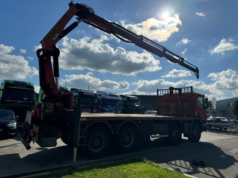 Scania P360 8X4 - EURO 5 + PALFINGER PK22002-EH + REMOTE - Dropside/ Flatbed truck, Crane truck: picture 4 Scania P360 8X4 - EURO 5 + PALFINGER PK22002-EH + REMOTE - Dropside/ Flatbed truck, Crane truck: picture 4