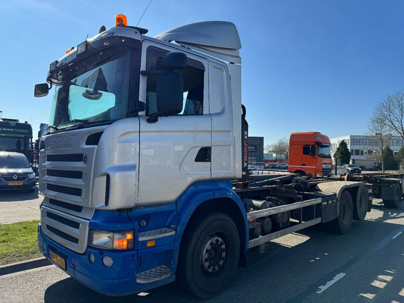 Scania R400 6X2 - EURO 5 + MULTILIFT HOOK + LIFTING AXLE - Hook lift truck: picture 1 Scania R400 6X2 - EURO 5 + MULTILIFT HOOK + LIFTING AXLE - Hook lift truck: picture 1
