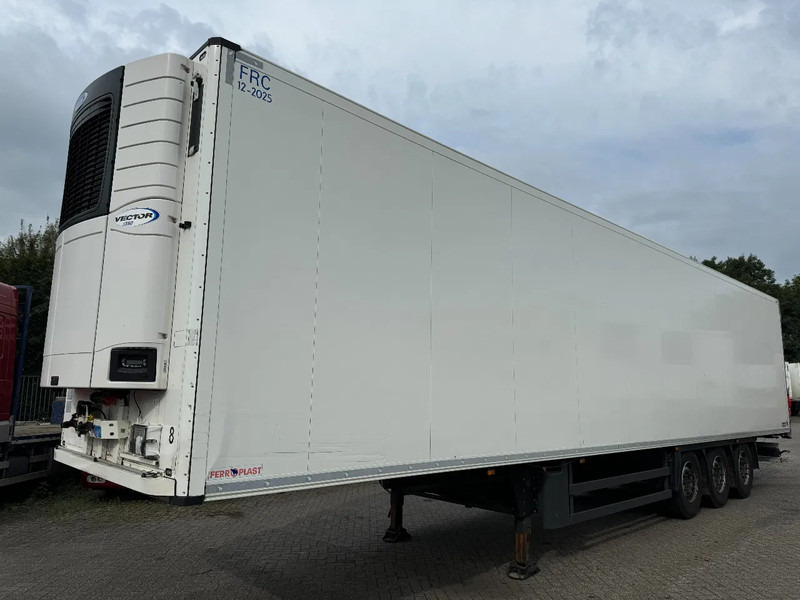 Schmitz Cargobull SCB S3B - 3 AXLE - CARRIER VECTOR 1350 - Refrigerator semi-trailer: picture 1 Schmitz Cargobull SCB S3B - 3 AXLE - CARRIER VECTOR 1350 - Refrigerator semi-trailer: picture 1