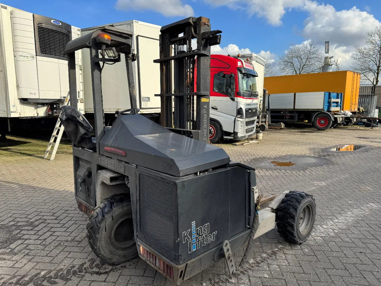 Terberg TKL-MC-3X3 - 2000KG 3,2 LIFTING HEIGHT - Truck mounted forklift: picture 4 Terberg TKL-MC-3X3 - 2000KG 3,2 LIFTING HEIGHT - Truck mounted forklift: picture 4