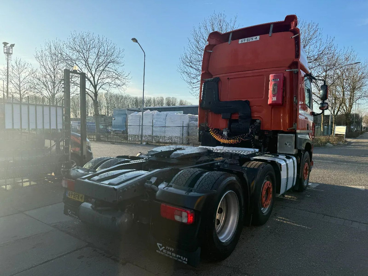 DAF CF 460 6X2 - EURO 6 + LIFT/STEERING AXLE DAF CF 460 6X2 - EURO 6 + LIFT/STEERING AXLE - Tractor unit: picture 5 DAF CF 460 6X2 - EURO 6 + LIFT/STEERING AXLE DAF CF 460 6X2 - EURO 6 + LIFT/STEERING AXLE - Tractor unit: picture 5