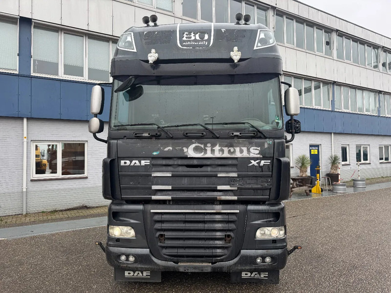 DAF XF 105.460 4X2 EURO 5 RETARDER NO PAPERS - Tractor unit: picture 2 DAF XF 105.460 4X2 EURO 5 RETARDER NO PAPERS - Tractor unit: picture 2