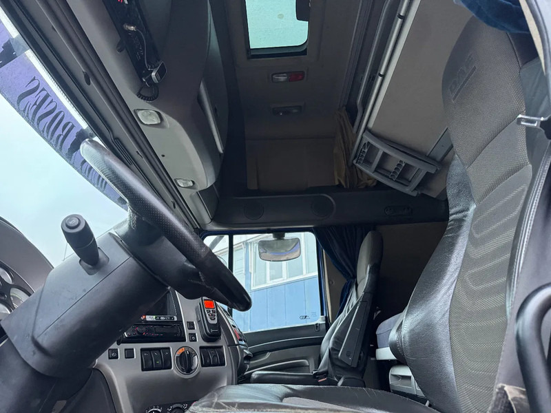DAF XF 105.460 4X2 SKIRTS EURO 5 ONLY 770.446 KM HOLLAND TRUCK - Tractor unit: picture 5 DAF XF 105.460 4X2 SKIRTS EURO 5 ONLY 770.446 KM HOLLAND TRUCK - Tractor unit: picture 5