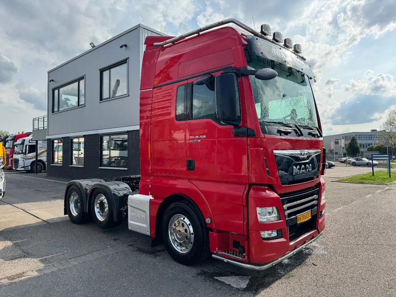 MAN TGX 26.500 6X2 EURO 6 ALCOA SPOILERS 2020 - Tractor unit: picture 3 MAN TGX 26.500 6X2 EURO 6 ALCOA SPOILERS 2020 - Tractor unit: picture 3