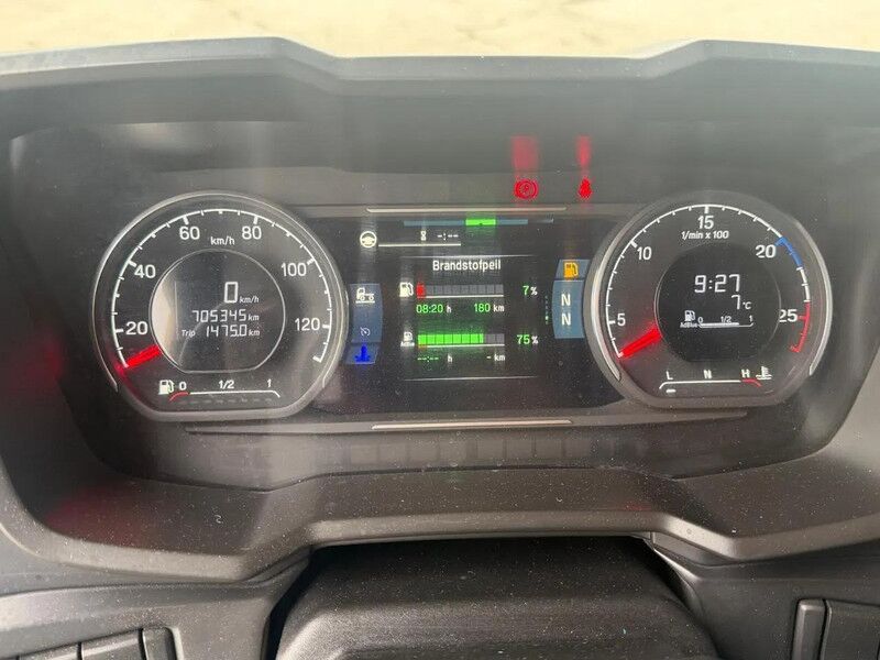 Tractor unit Scania R450: picture 10