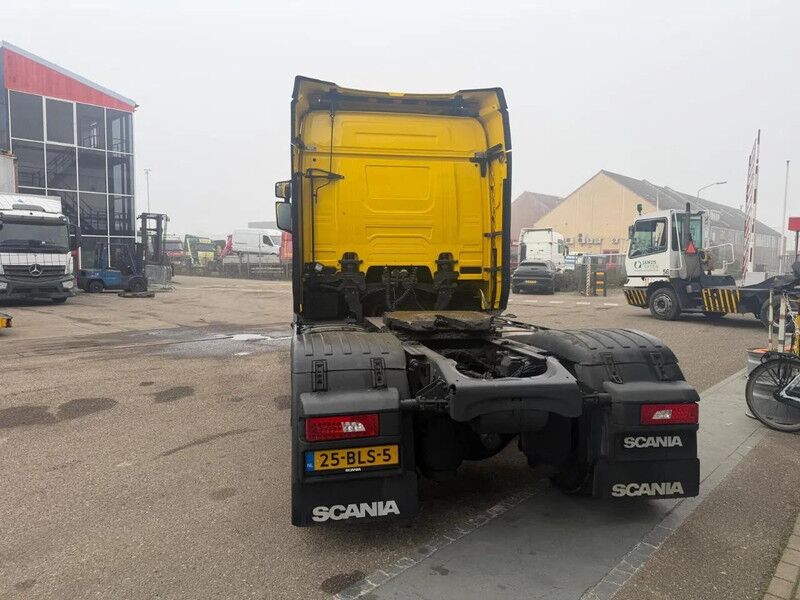 Scania R450 - Tractor unit: picture 5 Scania R450 - Tractor unit: picture 5