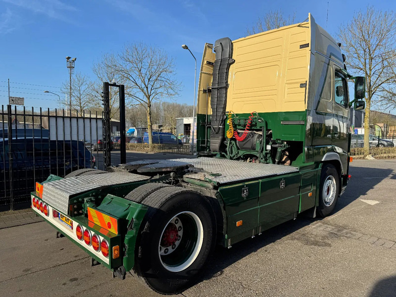 Volvo FH 16.550 4X2 - EURO 3 + FULL SPOILER + MANUAL GEAR - Tractor unit: picture 4 Volvo FH 16.550 4X2 - EURO 3 + FULL SPOILER + MANUAL GEAR - Tractor unit: picture 4