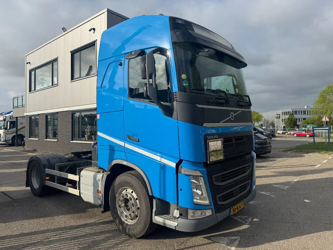 Volvo FH 420 4X2 ADR EURO 6 ALCOA - Tractor unit: picture 1 Volvo FH 420 4X2 ADR EURO 6 ALCOA - Tractor unit: picture 1