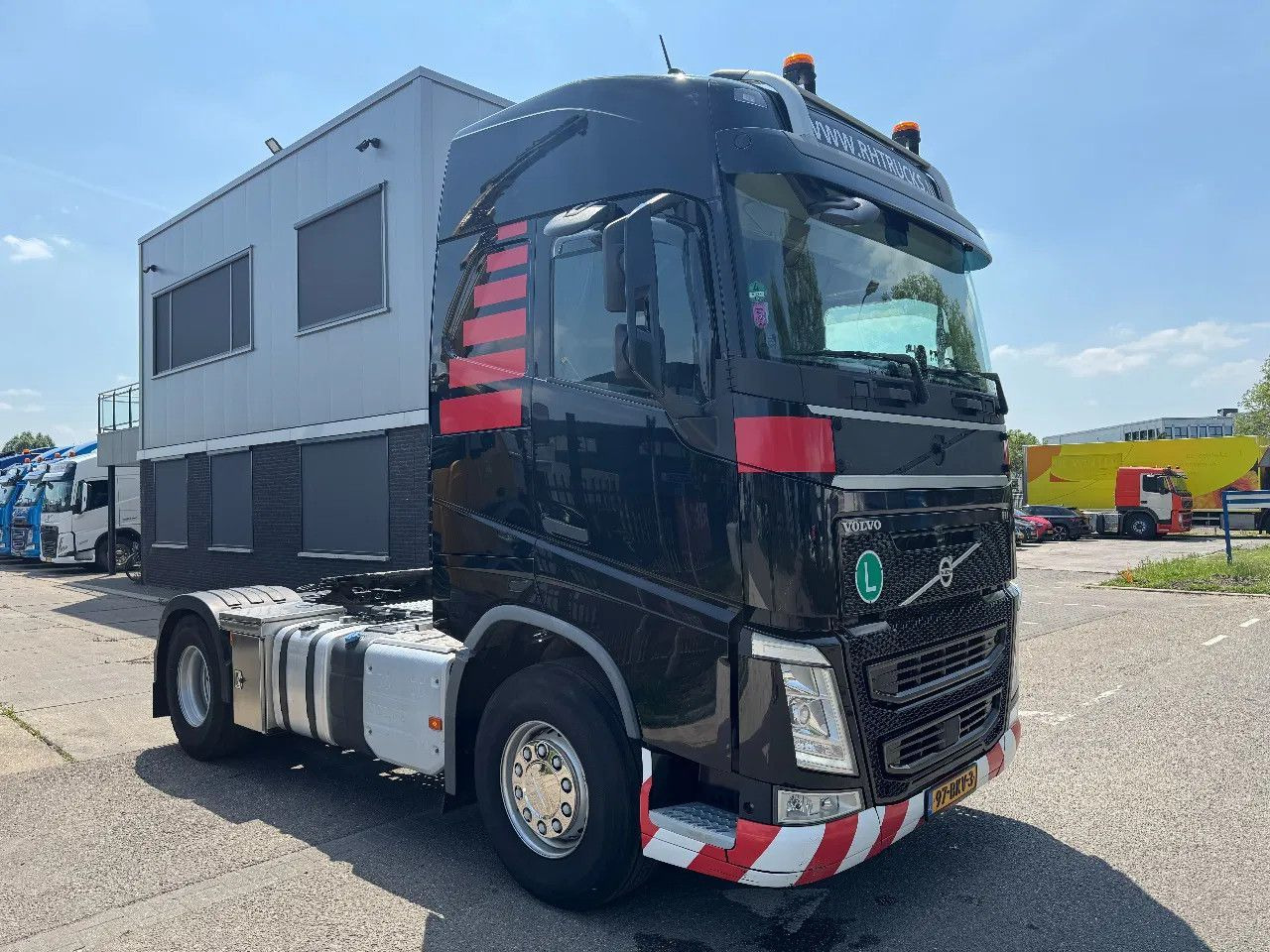 Volvo FH 460 4X2 EURO 6 STANDKLIMA 2 UNITS - Tractor unit: picture 4 Volvo FH 460 4X2 EURO 6 STANDKLIMA 2 UNITS - Tractor unit: picture 4